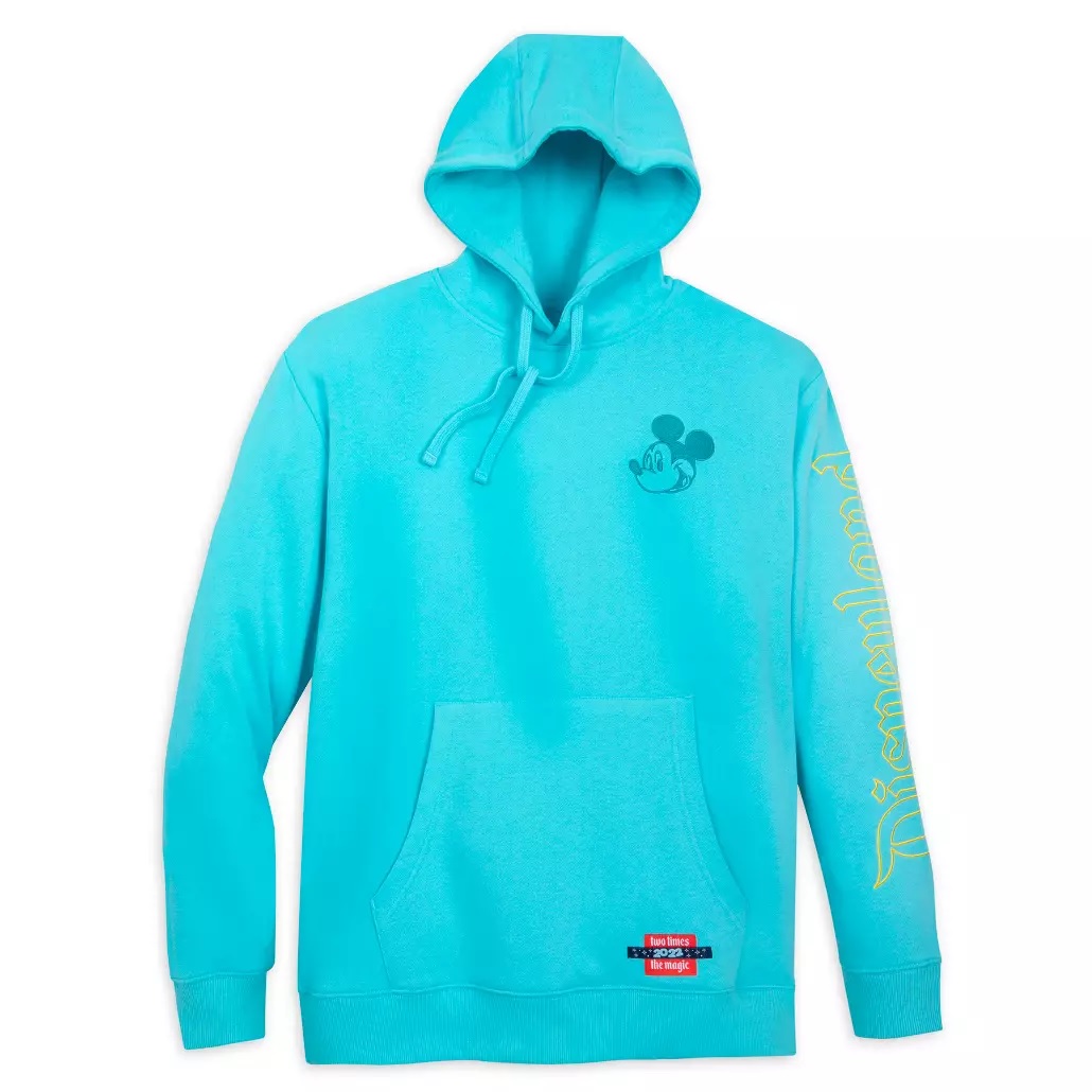 disneyland-2022-pullover-hoodie-shopdisney-1