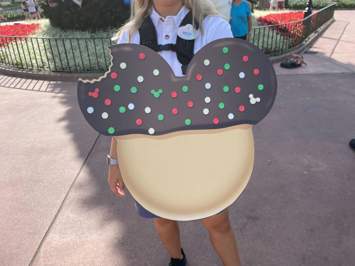 mickey-holiday-cookie-photo-op-9150924