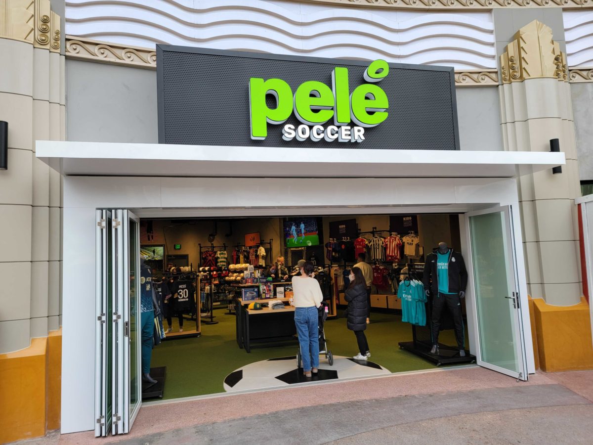 pele-soccer-store_151501-6181283