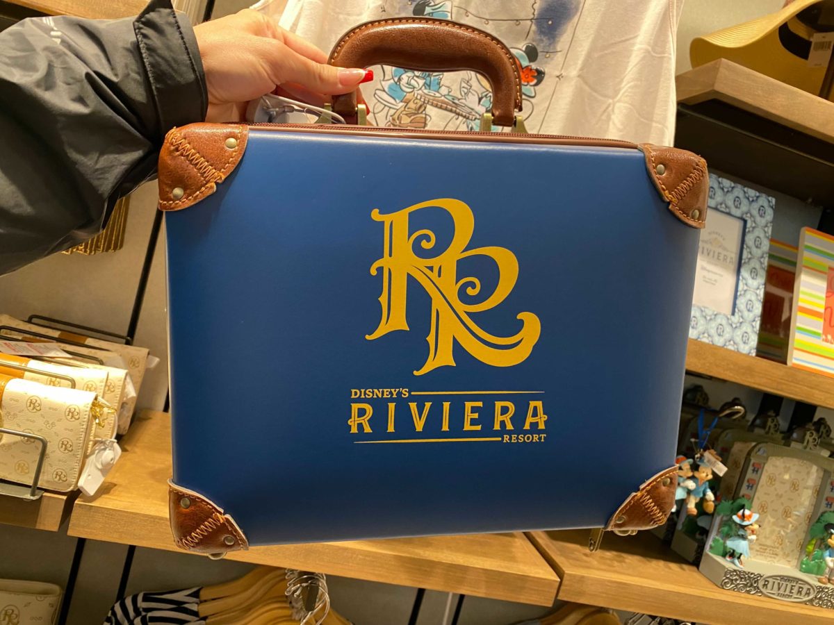riviera-suitcase-1-6530969