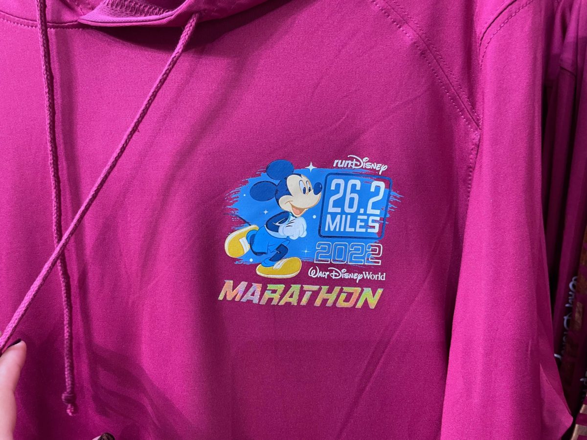 2022-wdw-marathon-weekend-marathon-hoodie-2