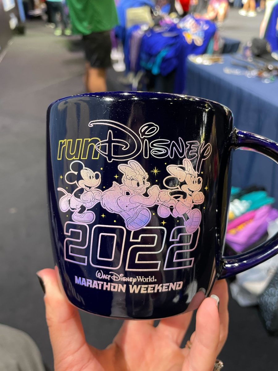 2022-wdw-marathon-weekend-mug-2