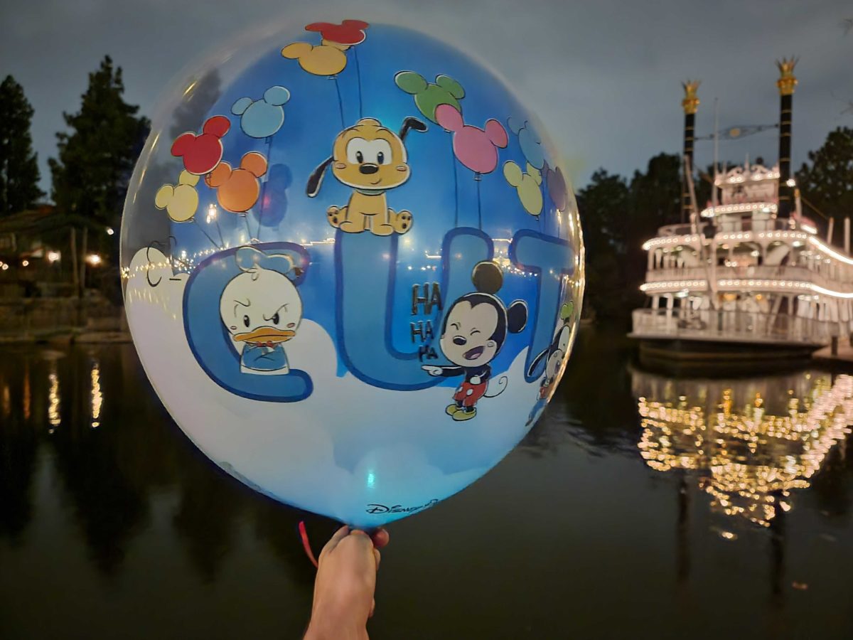 Disneyland balloon 185710