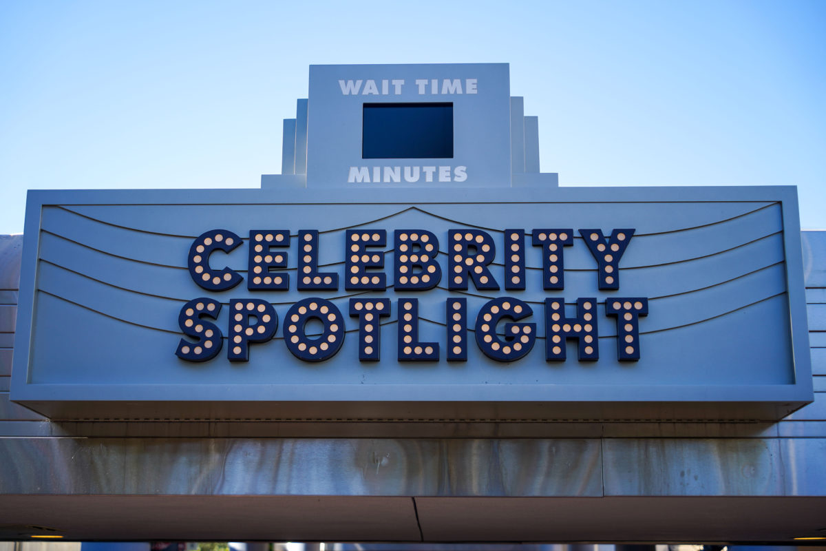 olaf-celebrity-spotlight-character-sighting-hollywood-studios-3-4542590