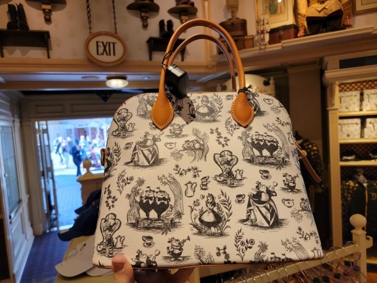 Disney Dooney & Bourke Tote Bag - Alice In Wonderland