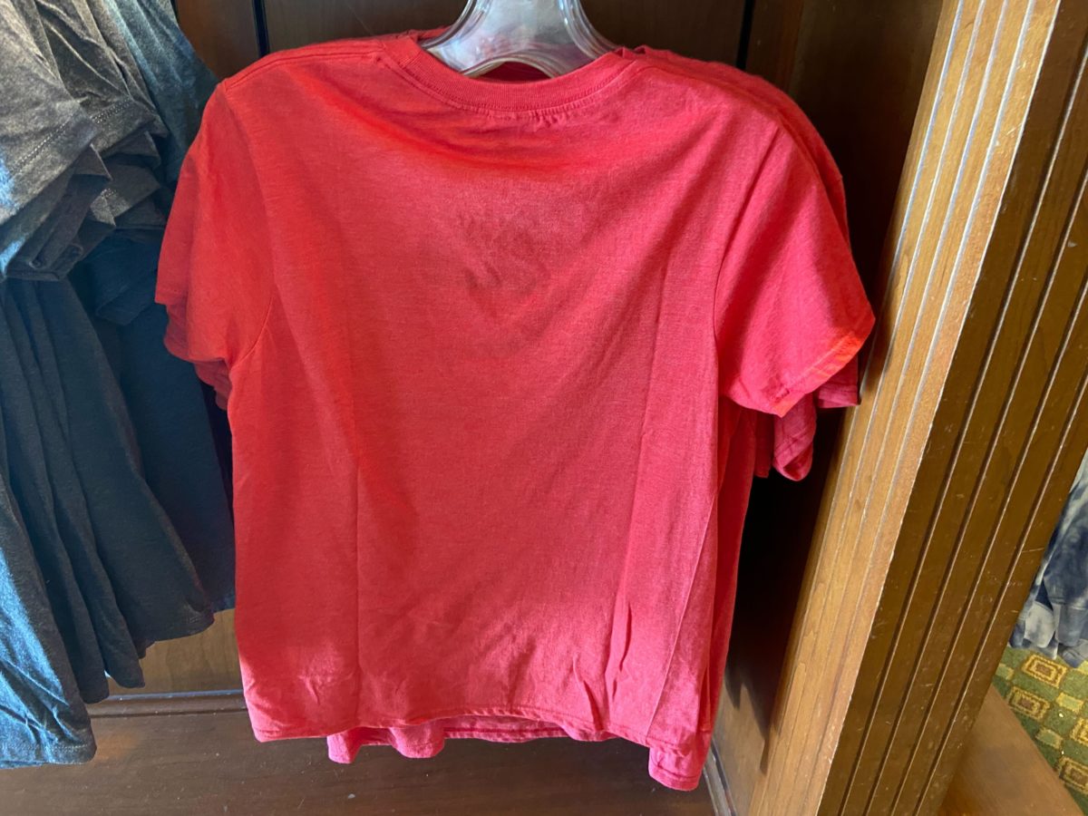 PHOTOS: New Mickey and Minnie Valentine’s Day Couples Tees Arrive at ...