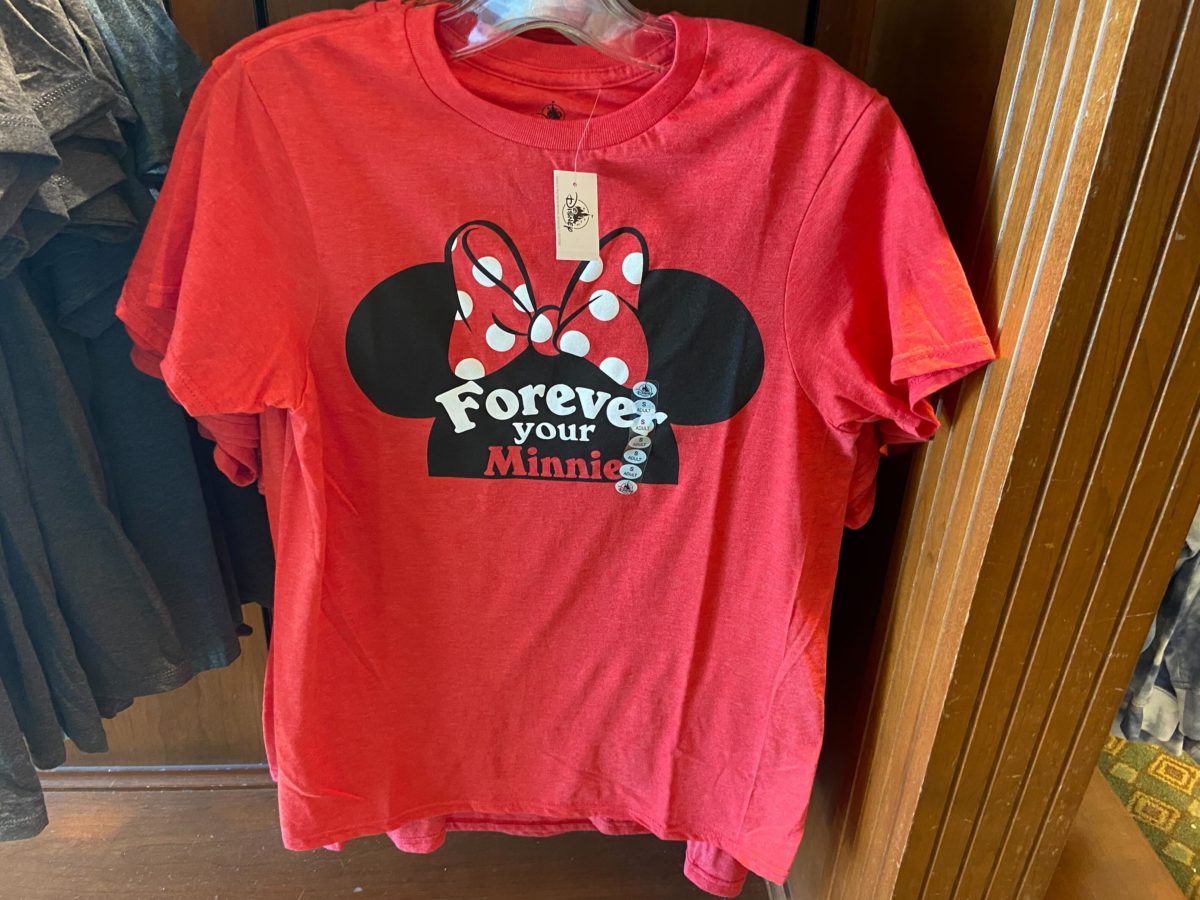 PHOTOS: New Mickey and Minnie Valentine’s Day Couples Tees Arrive at ...