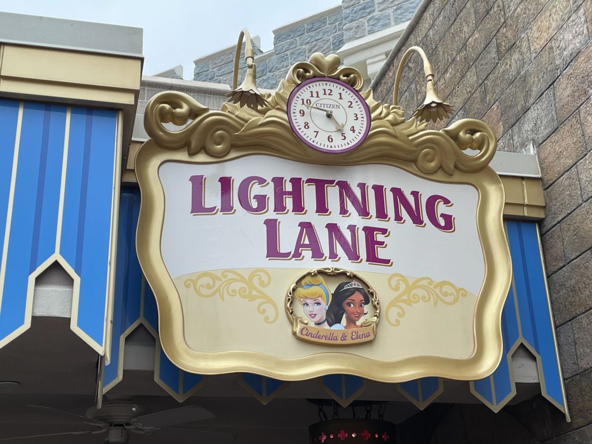 lightning lane character signs 25