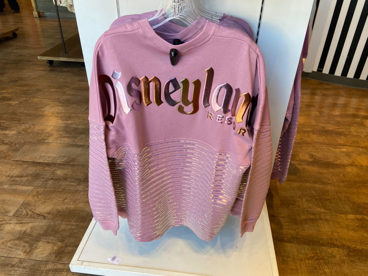 Apt Reizende handelaar Zakenman PHOTOS: Updated Version of Pink Sequined Spirit Jersey Drops at Disneyland  Resort - Disneyland News Today