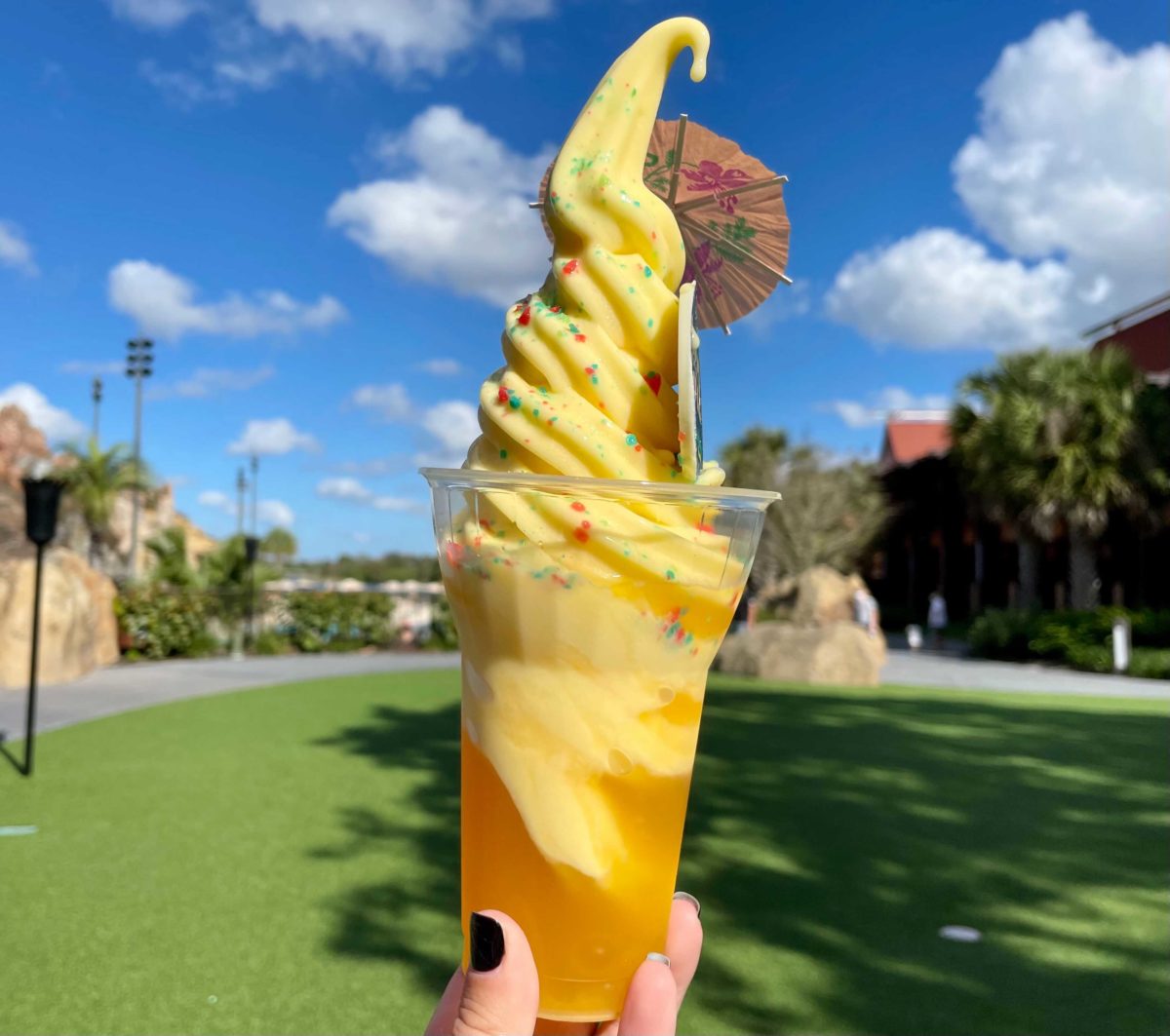 new-years-pineapple-dole-whip-float-5-1744245