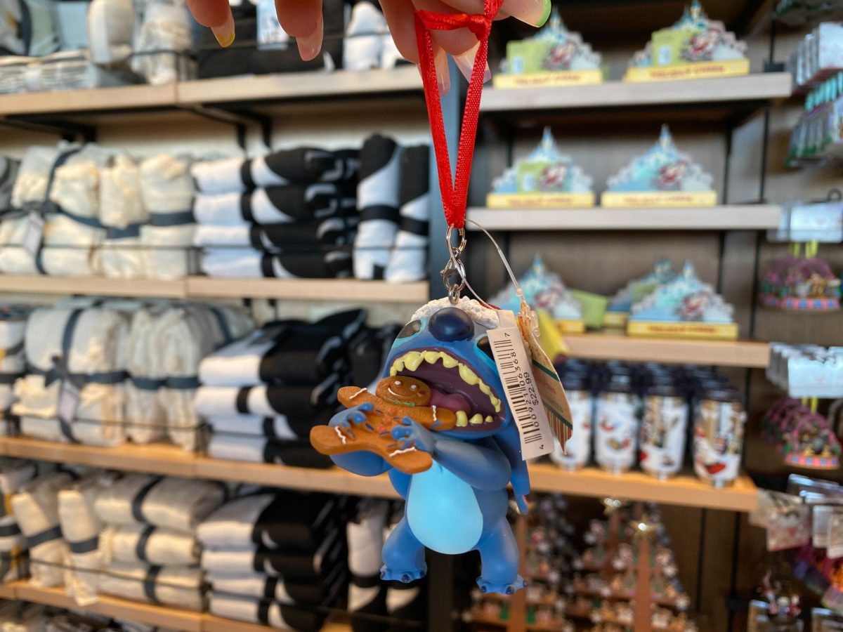 stitch-gingerbread-cookie-ornament-1