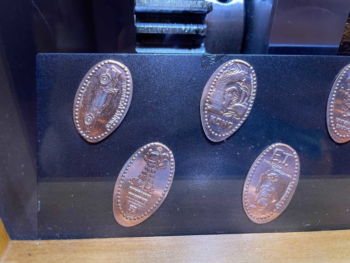 universal-pressed-pennies-11-3427778