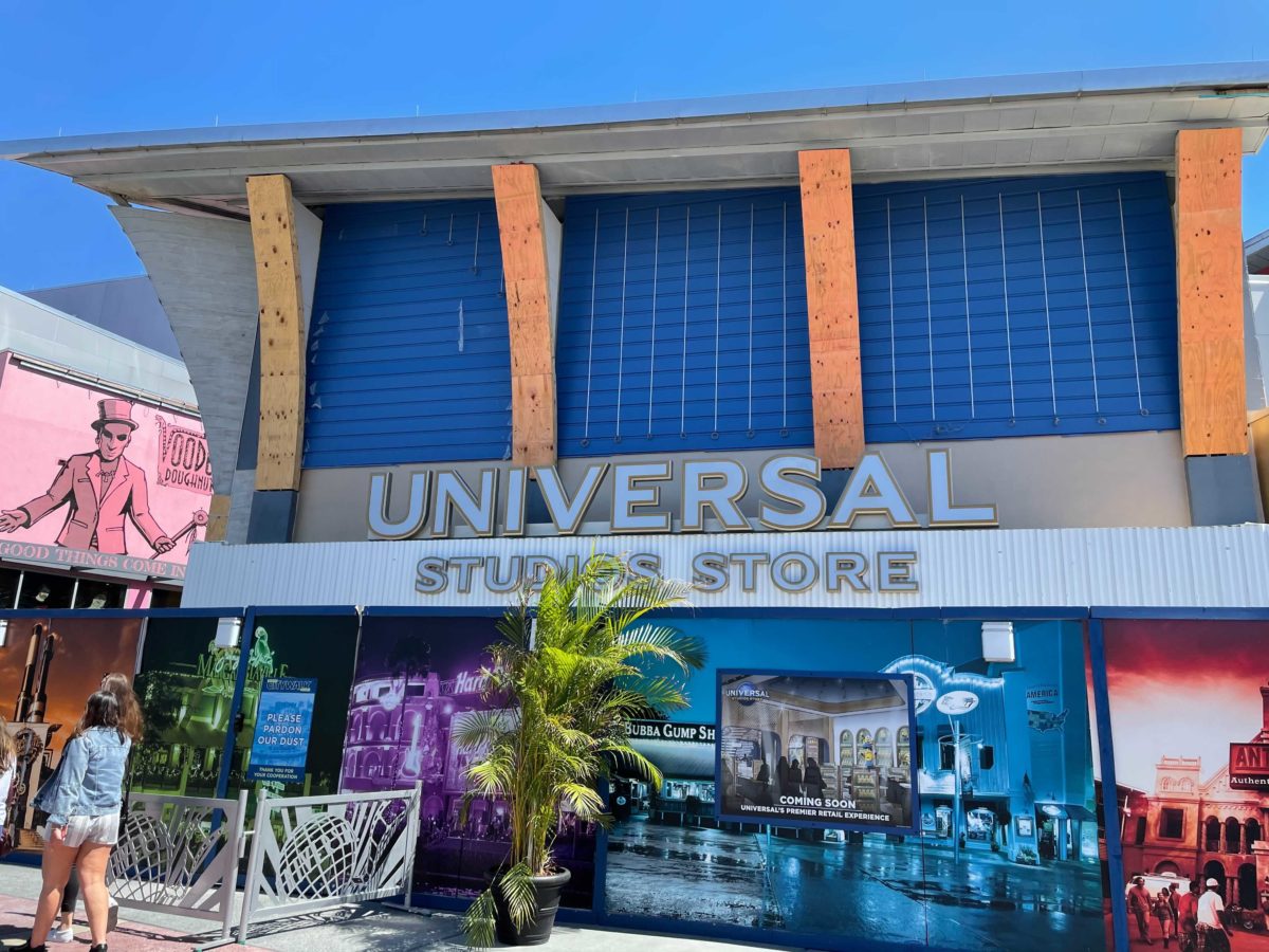 universal-studios-store-5904267