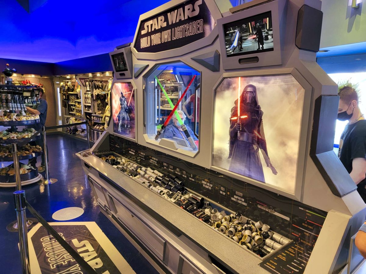 Build Your Own Lightsaber Star Trader Disneyland