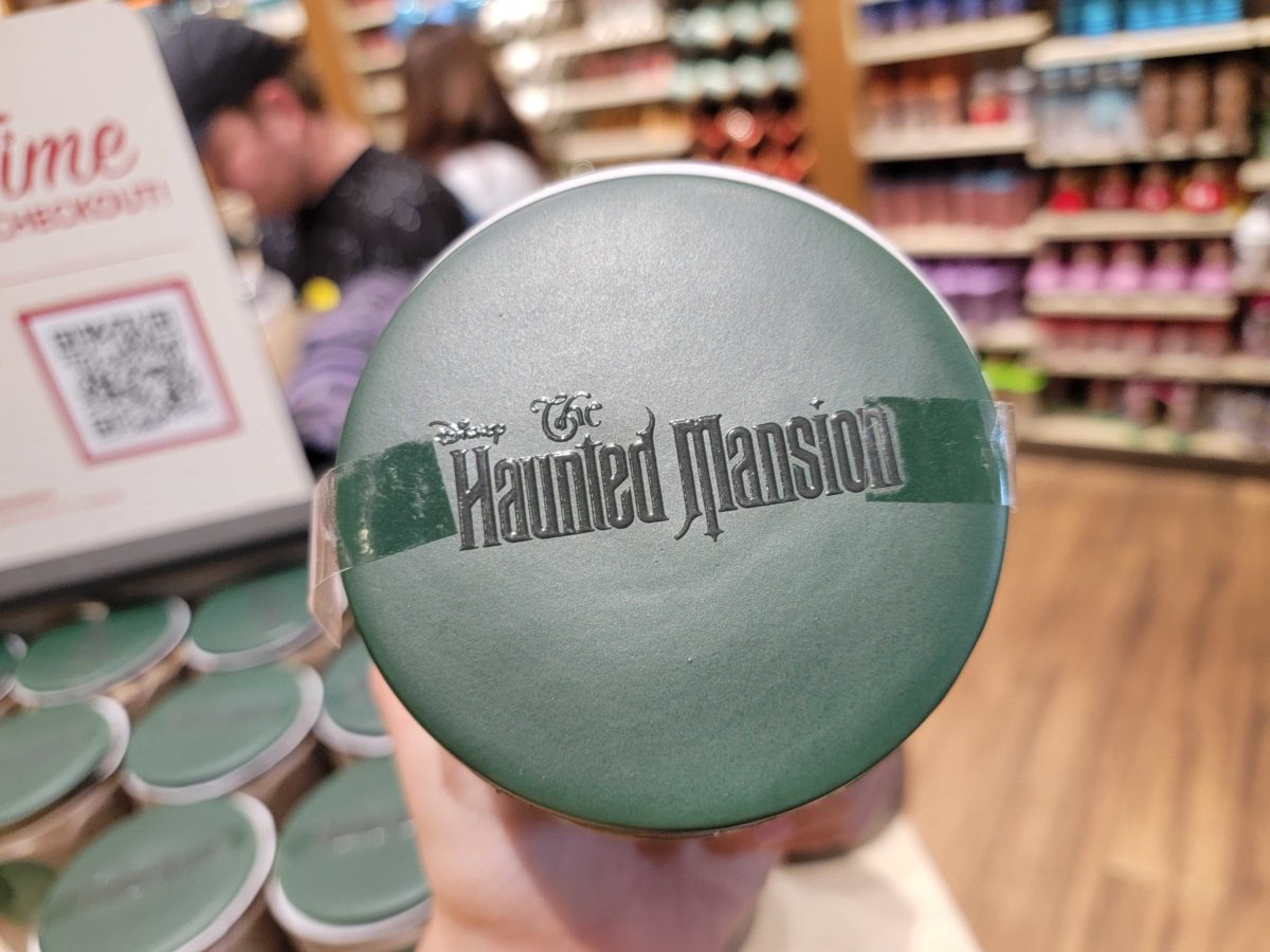 DL Haunted Mansion Candle 7