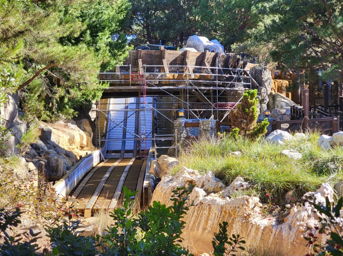 Grizzly River Run construction 1