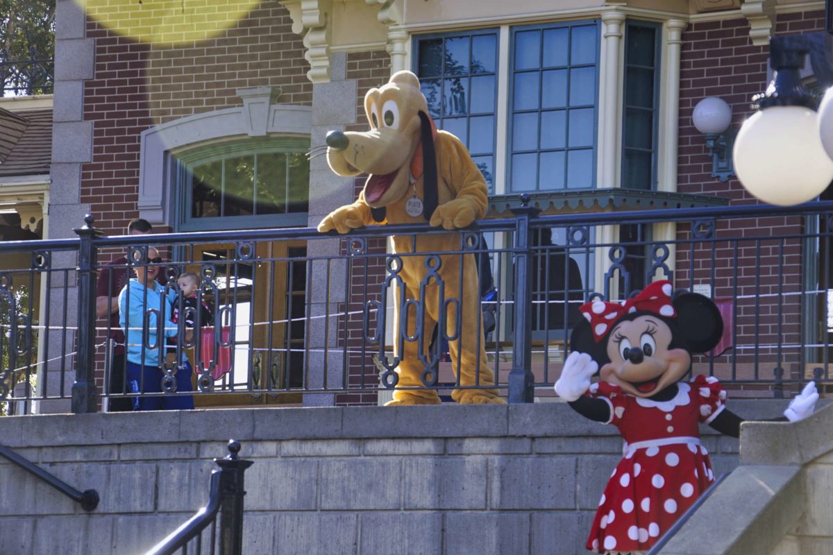 Minnie and Pluto main street station disneyland