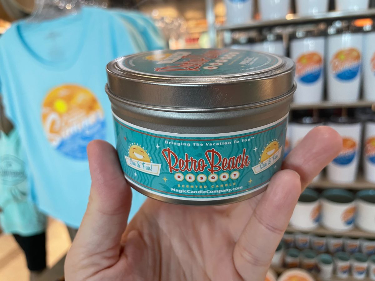 universal resort hotel candles inspired by Cabana Bay 