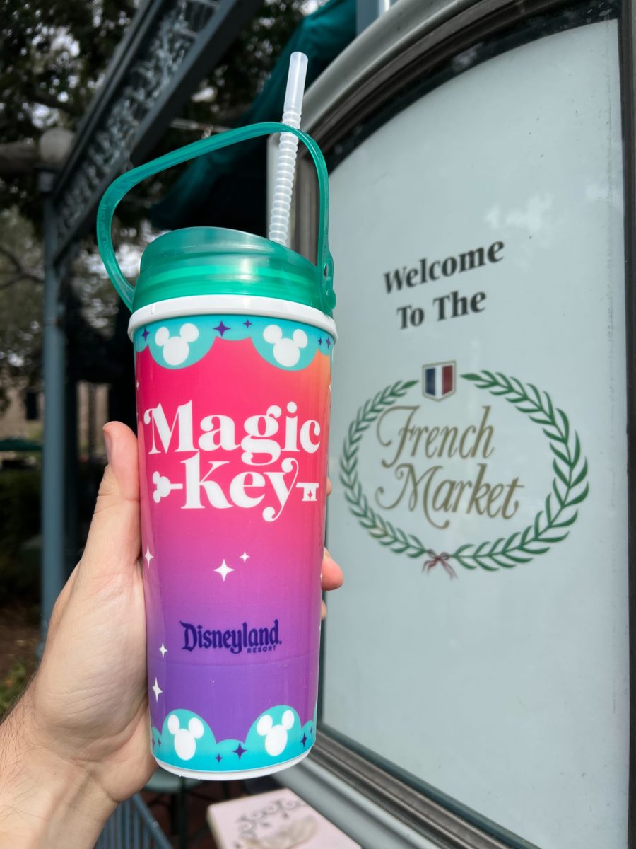 PHOTOS: New Limited Time Magic Key Holder Exclusive Thermal Tumbler Debuts  at the Disneyland Resort - Disneyland News Today
