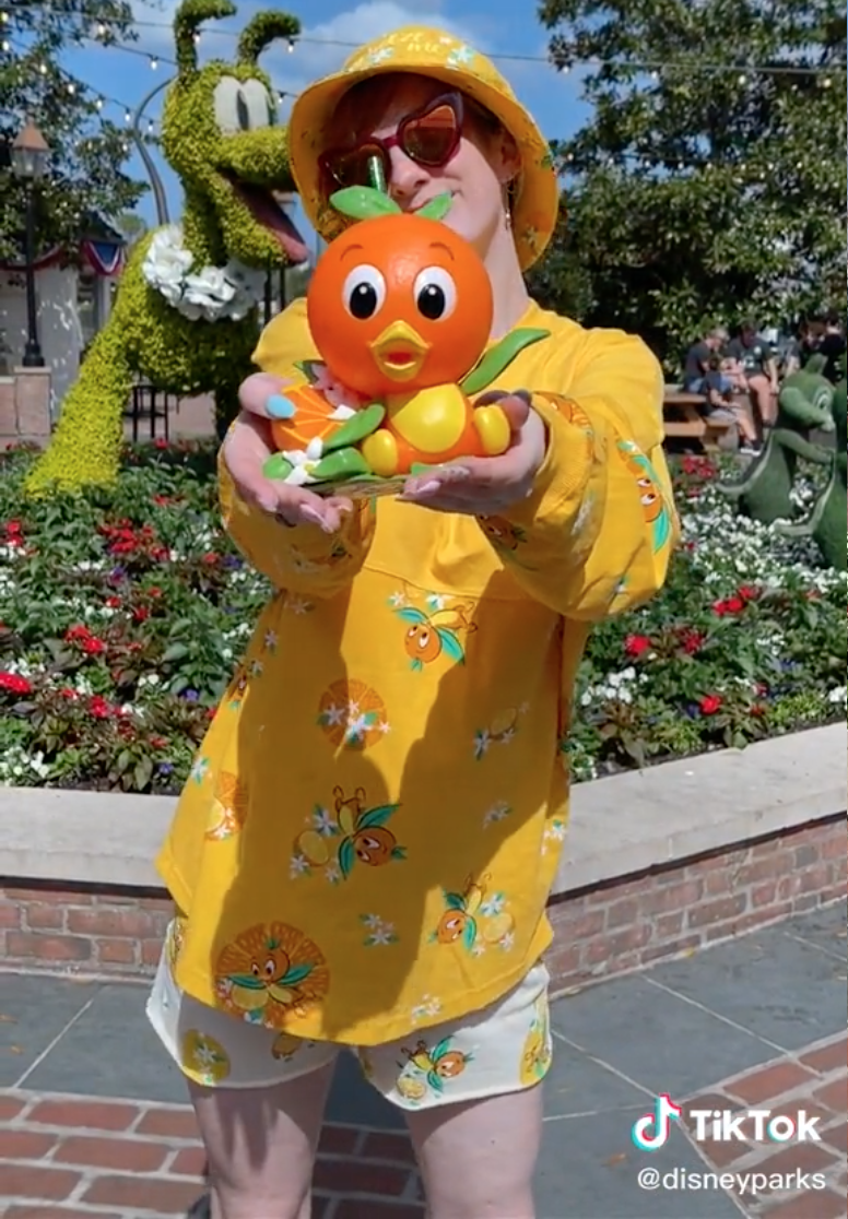 NEW Disney Parks 2021 EPCOT Flower & Garden Festival Orange Bird Spirit Jersey S