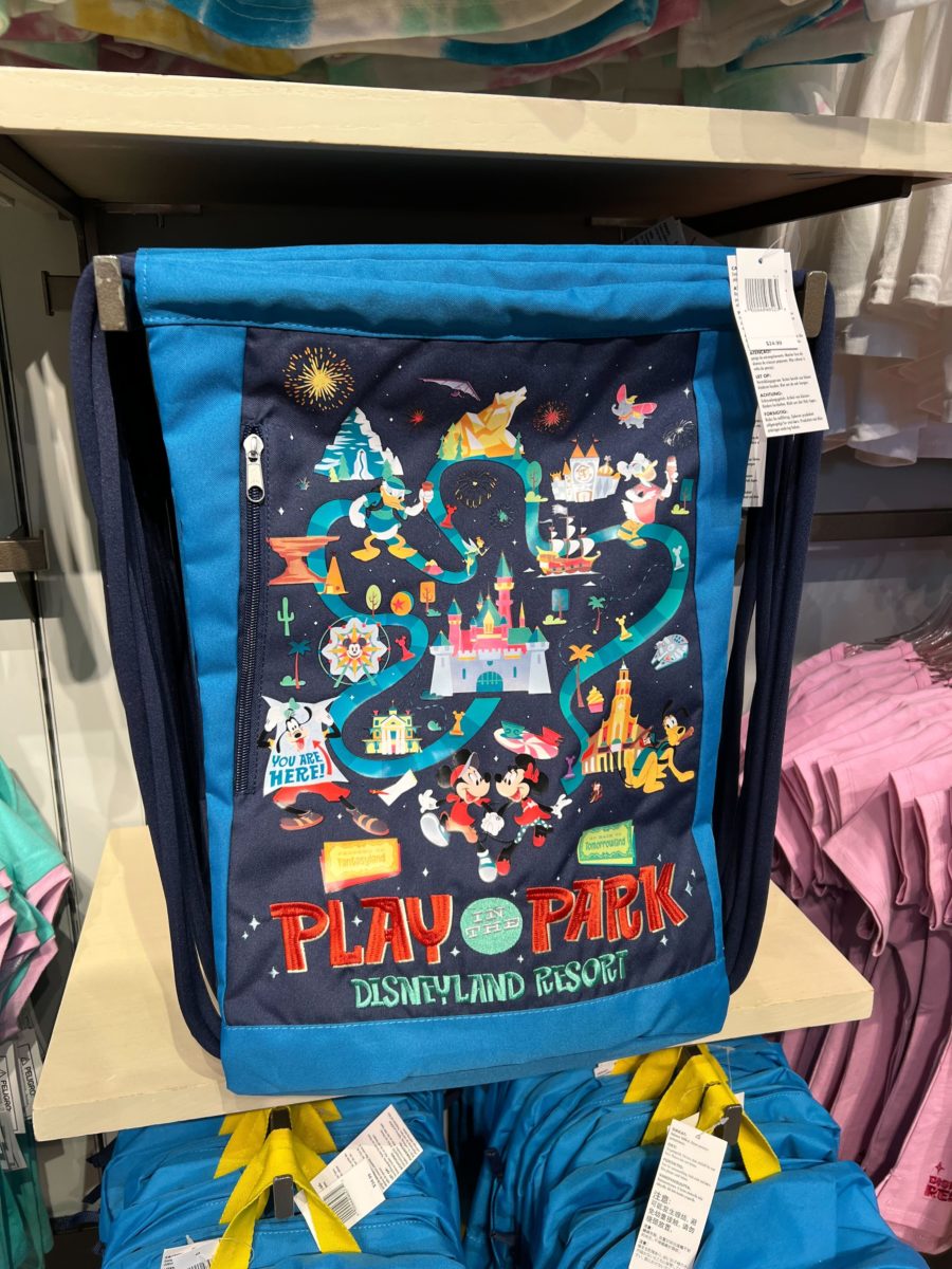 play in parks drawstring backpack 1