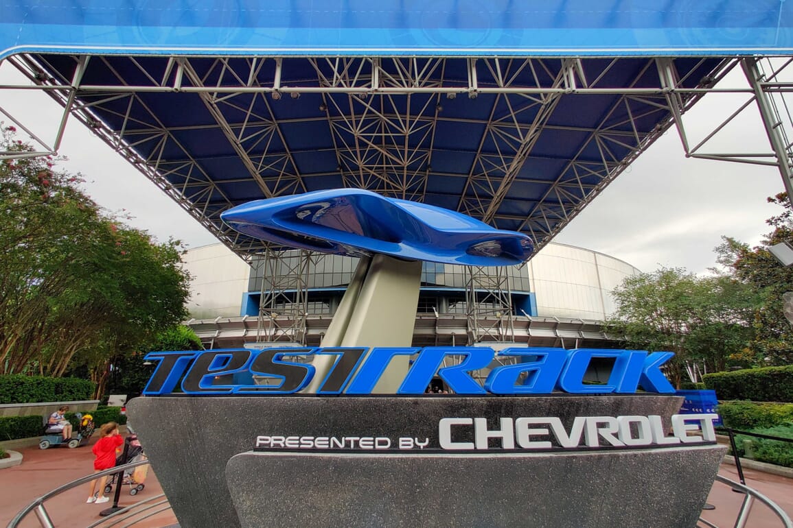 Test Track Presented by Chevrolet sign