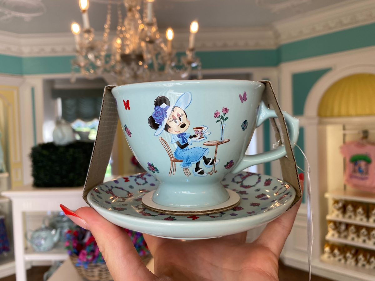 New 'Queen of the Kingdom' Minnie Mouse U.K. Teacup and Saucer Set at  Disneyland Resort - Disneyland News Today