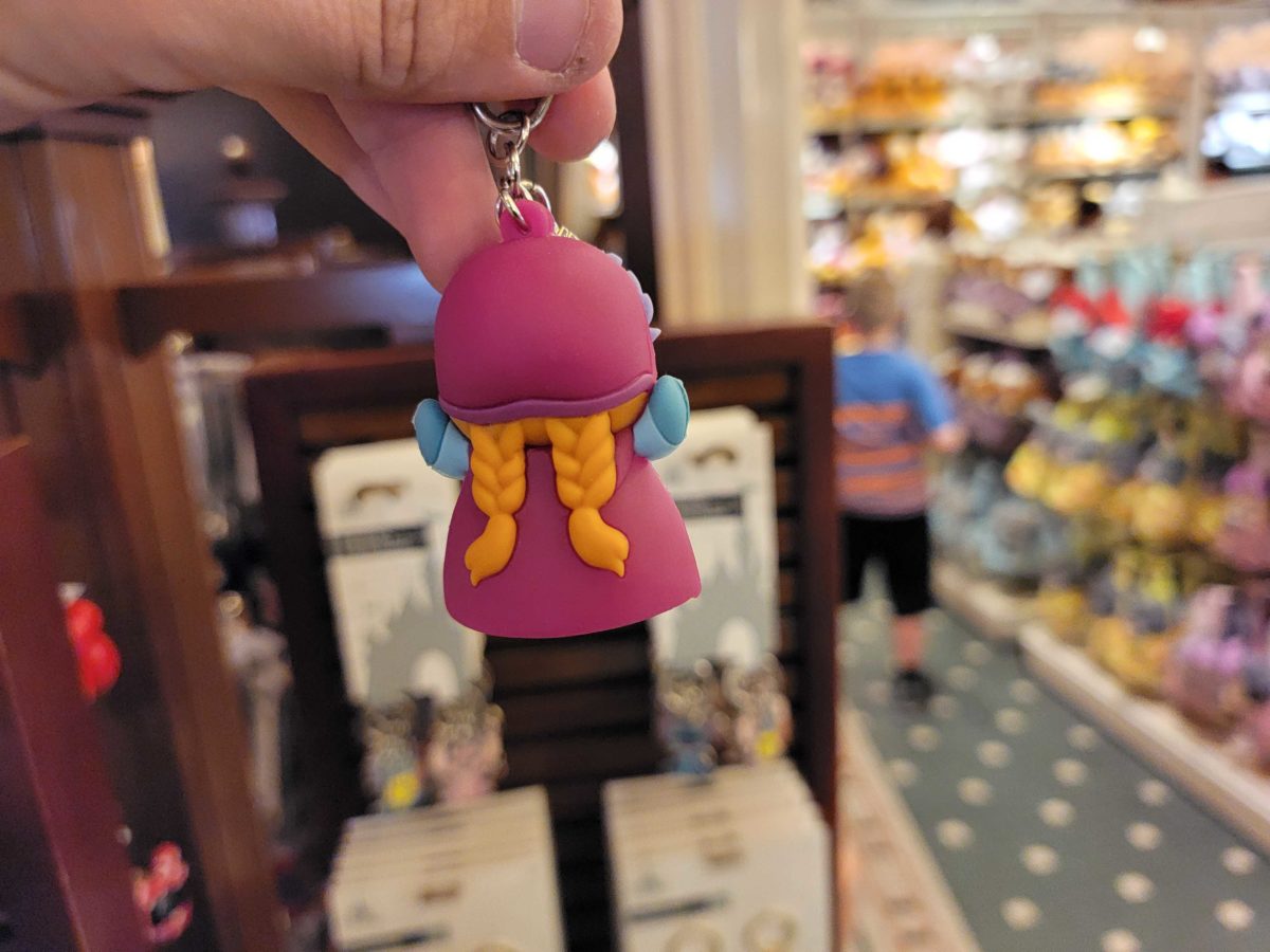 Maleficent, Snow White, 'Steamboat Willie,' 'The Lion King,' and Anna Wishables Keychains Now Available at Disneyland Resort 16 DLR WishablesKeychains 16