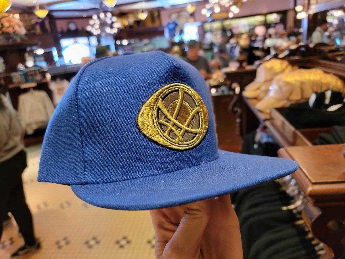 Disneyland hats 121611