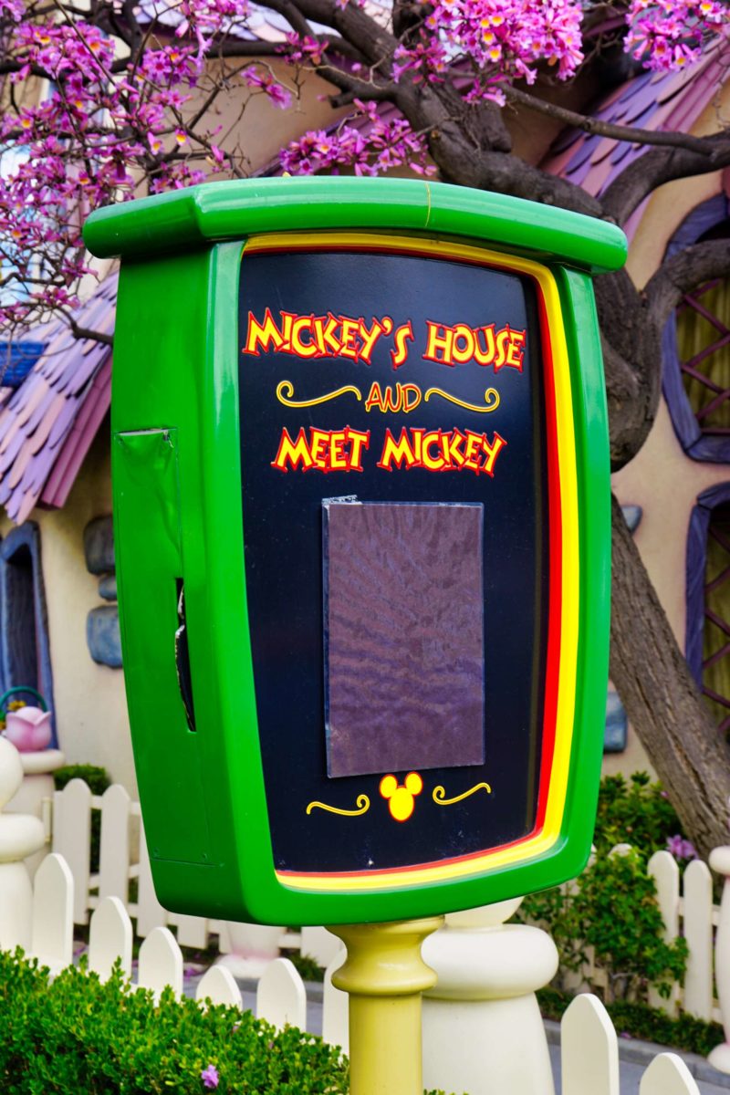 Mickey House MTT 03 1
