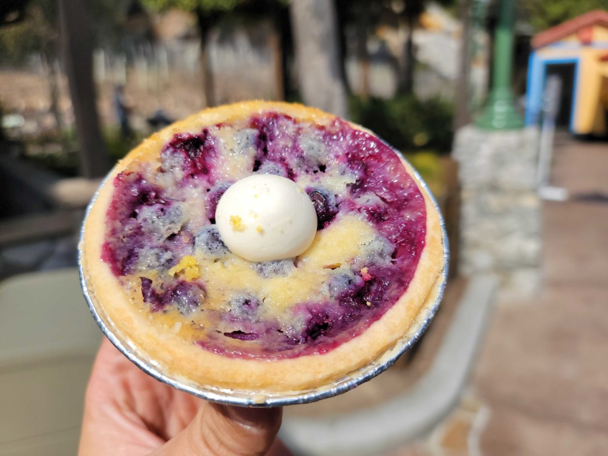 blueberry buttermilk pie berry patch california adventure 1