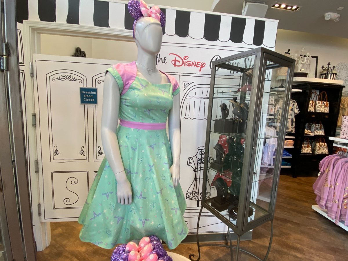 New 'Cars' Flo's V8 Cafe Dress by The Dress Shop Debuts at Disneyland 1 flos dress 3
