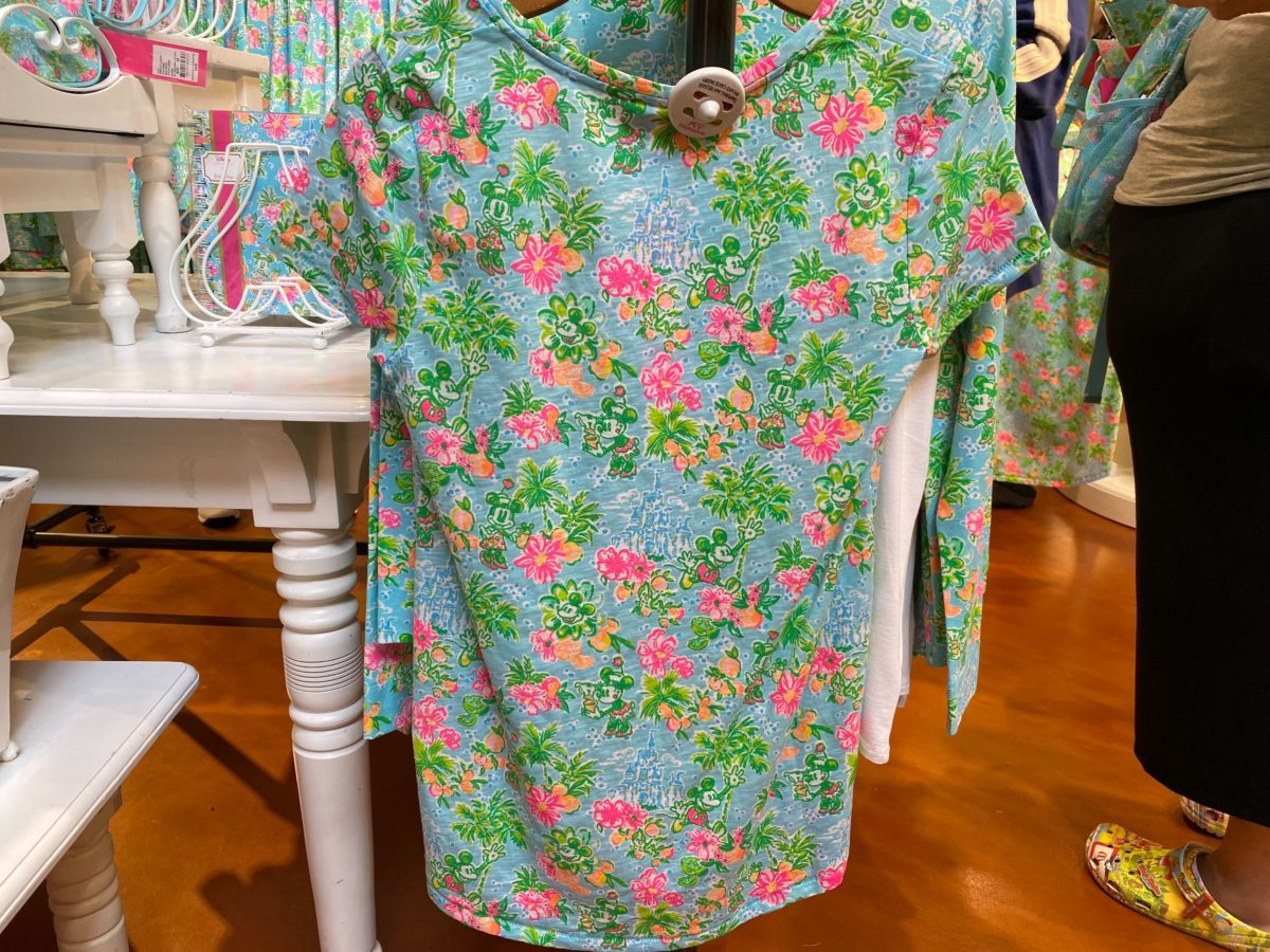 New Disney Parks x Lilly Pulitzer Collection Arrives at the Marketplace ...