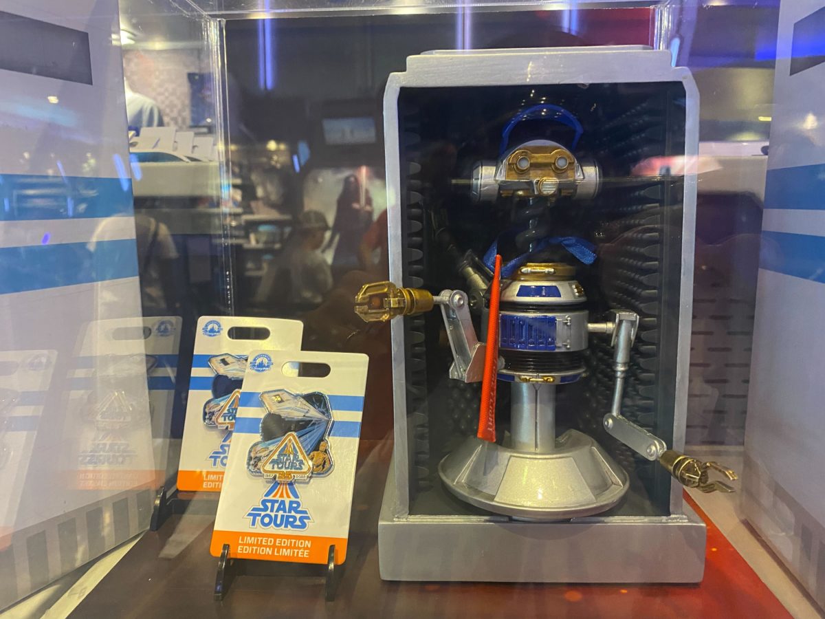 DL Star Tours 35th anniversary RX 24 figure 8