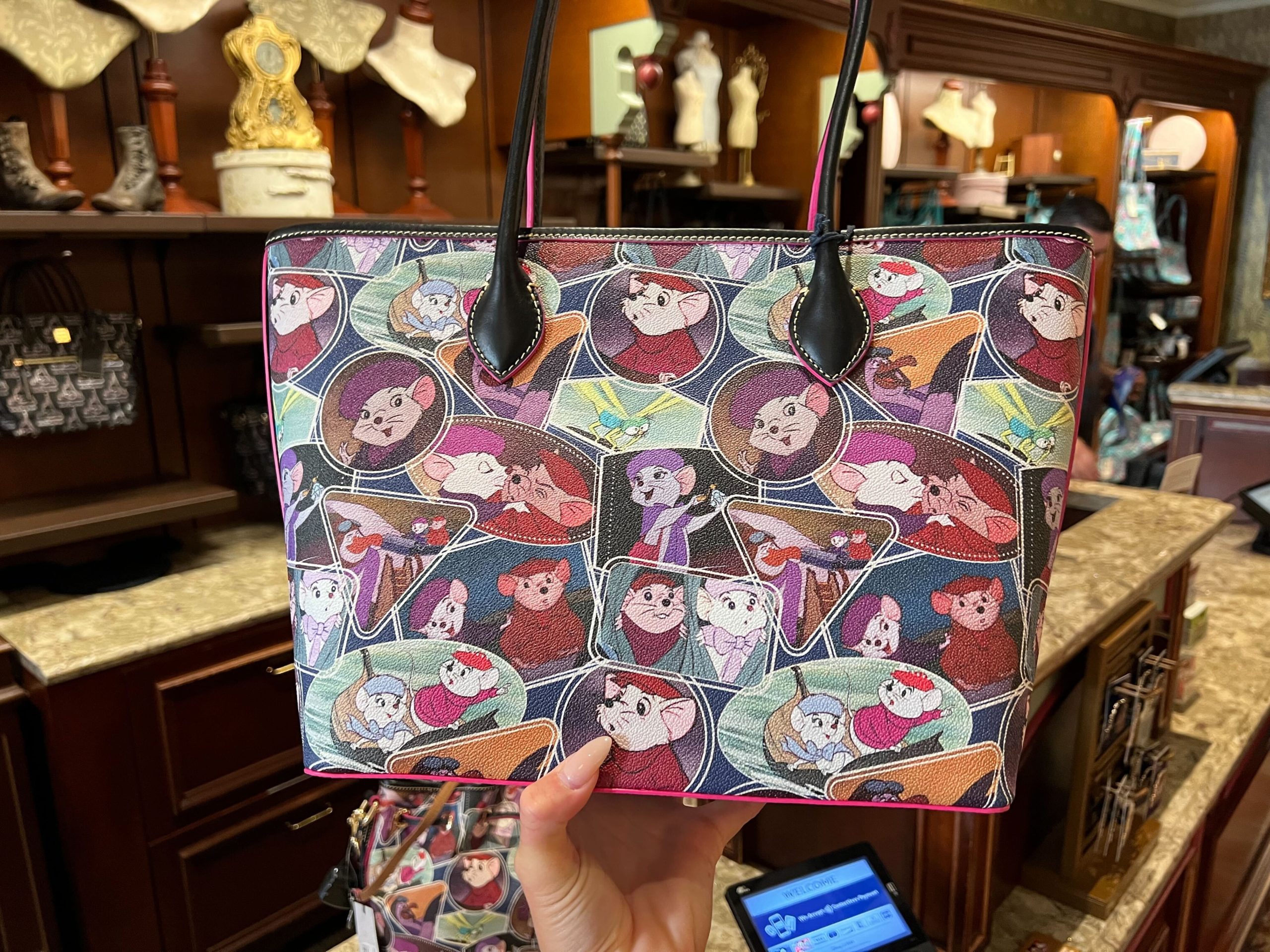 the rescuers dooney bourke 12 scaled