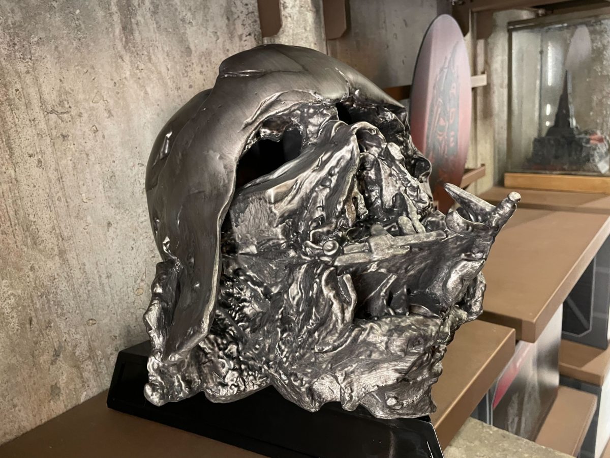 Right side of Vader's Helmet