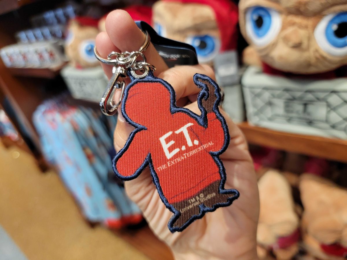 e.t. merch 104823