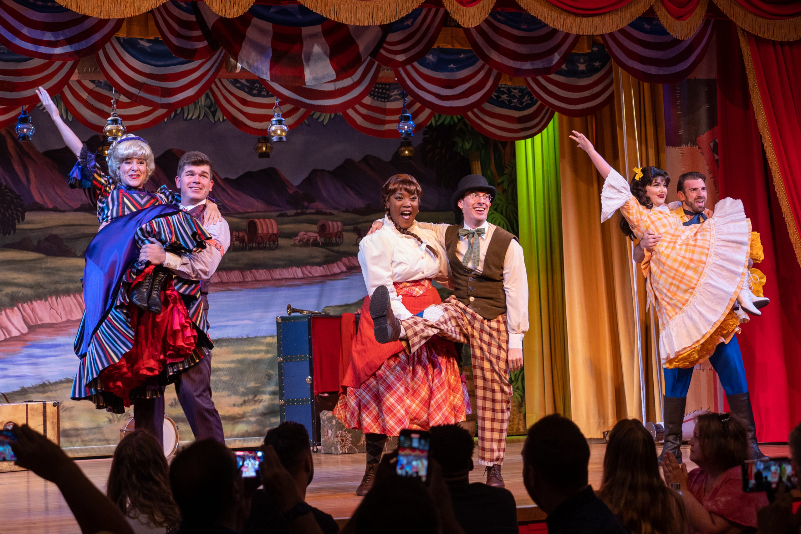 hoop dee doo musical revue 5870 scaled