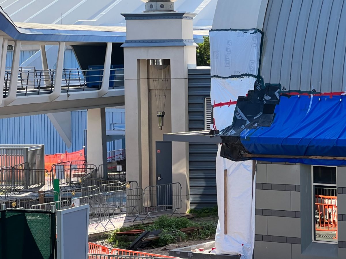 tomorrowland light and power construction 10