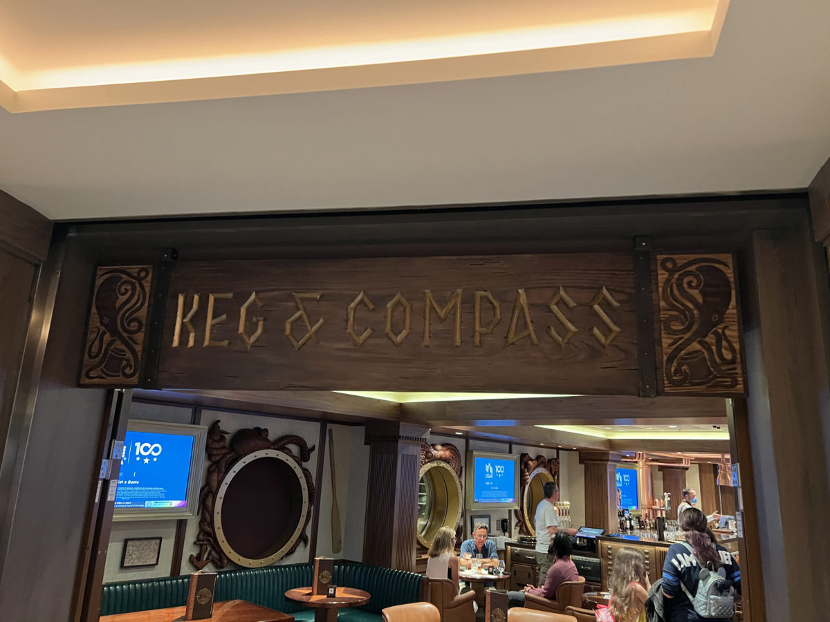 Disney Wish Keg Compass 50