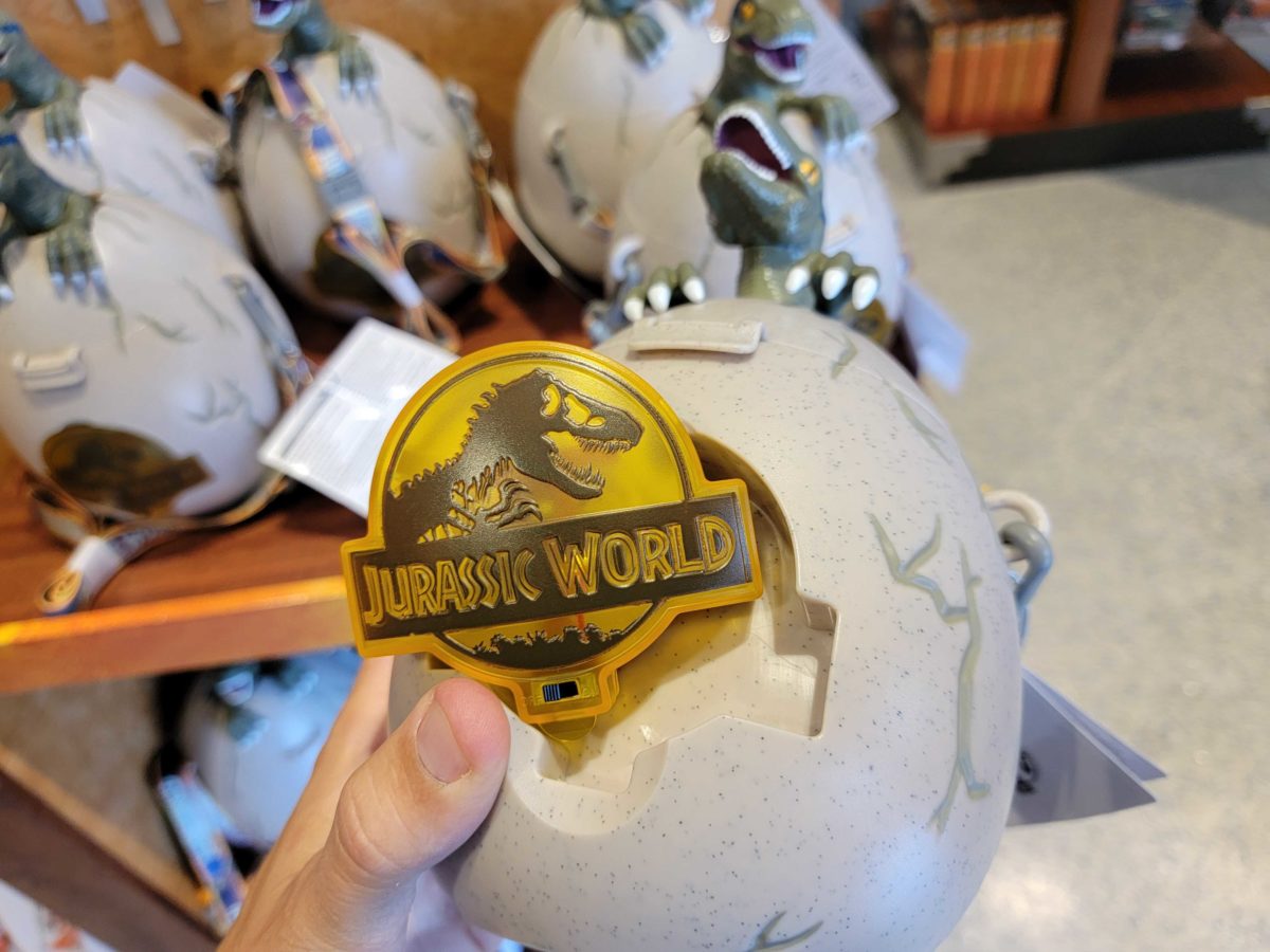 USH Jurassic World Raptor Egg POpcorn Bucket 3