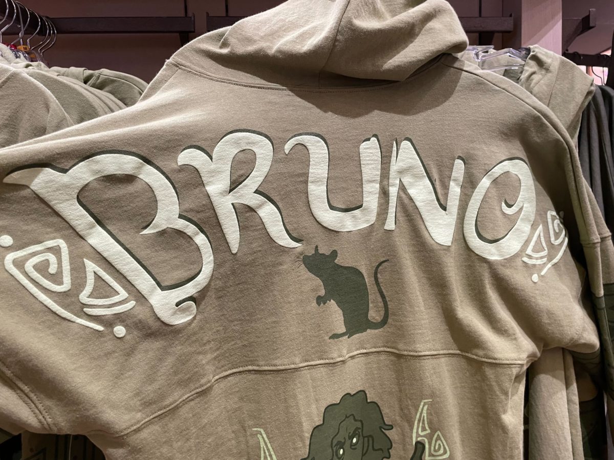WDW Encanto Bruno spirit jersey 5