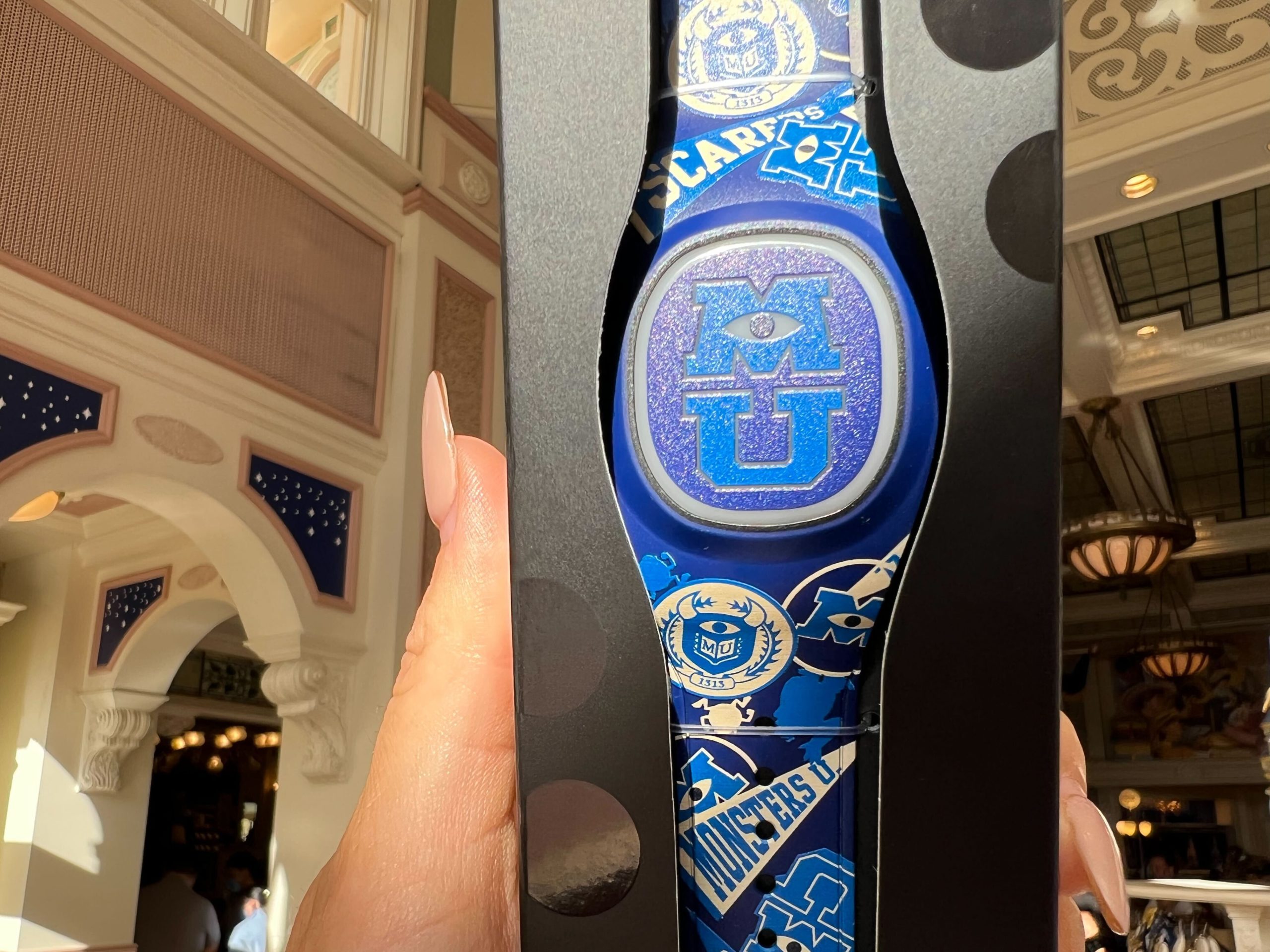 WDW MagicBand Monsters University 1 scaled