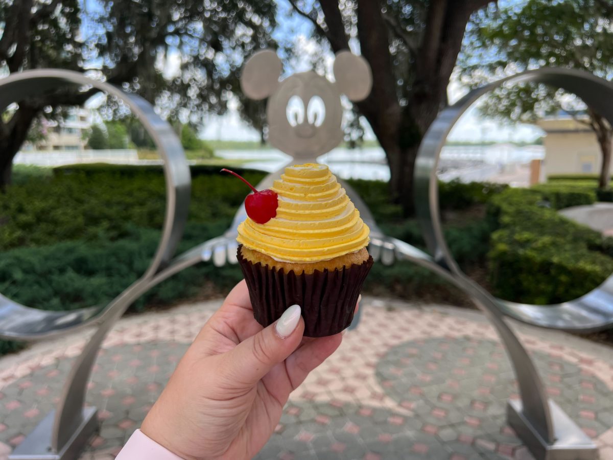 dole whip cupcake featured