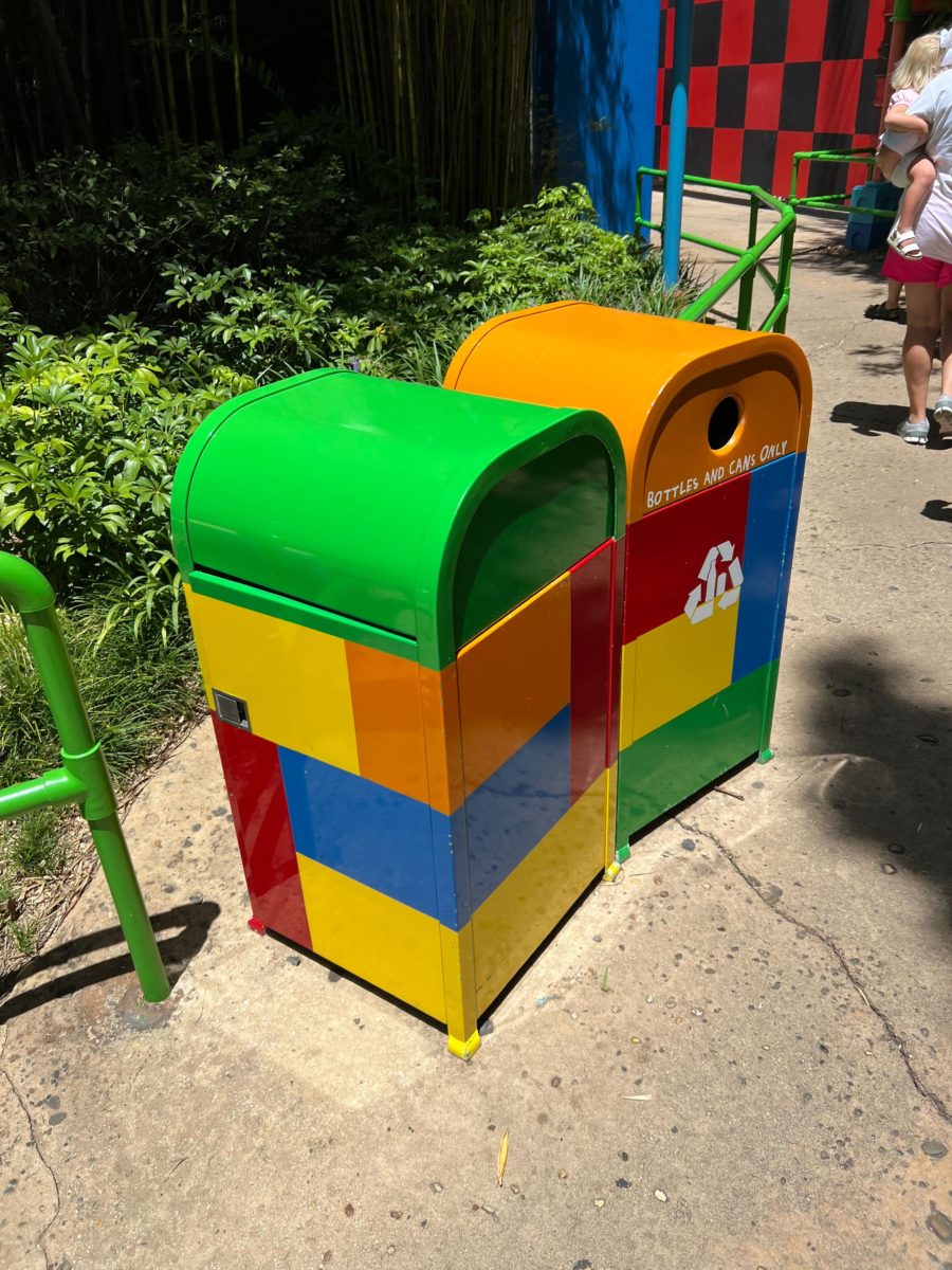 toy story land trash cans old