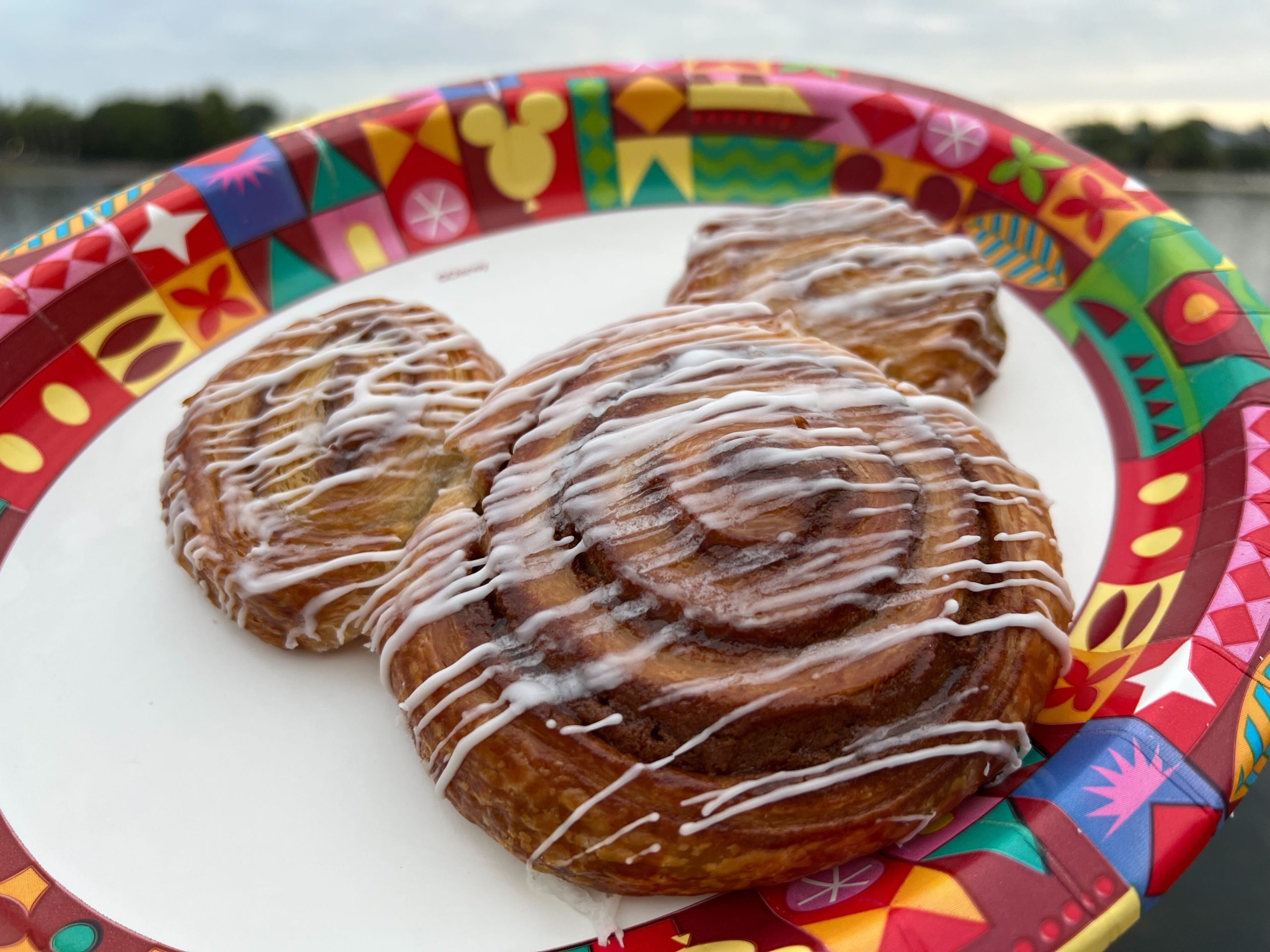 BoardWalk Deli Breakfast mickey cinnamon roll 3 scaled