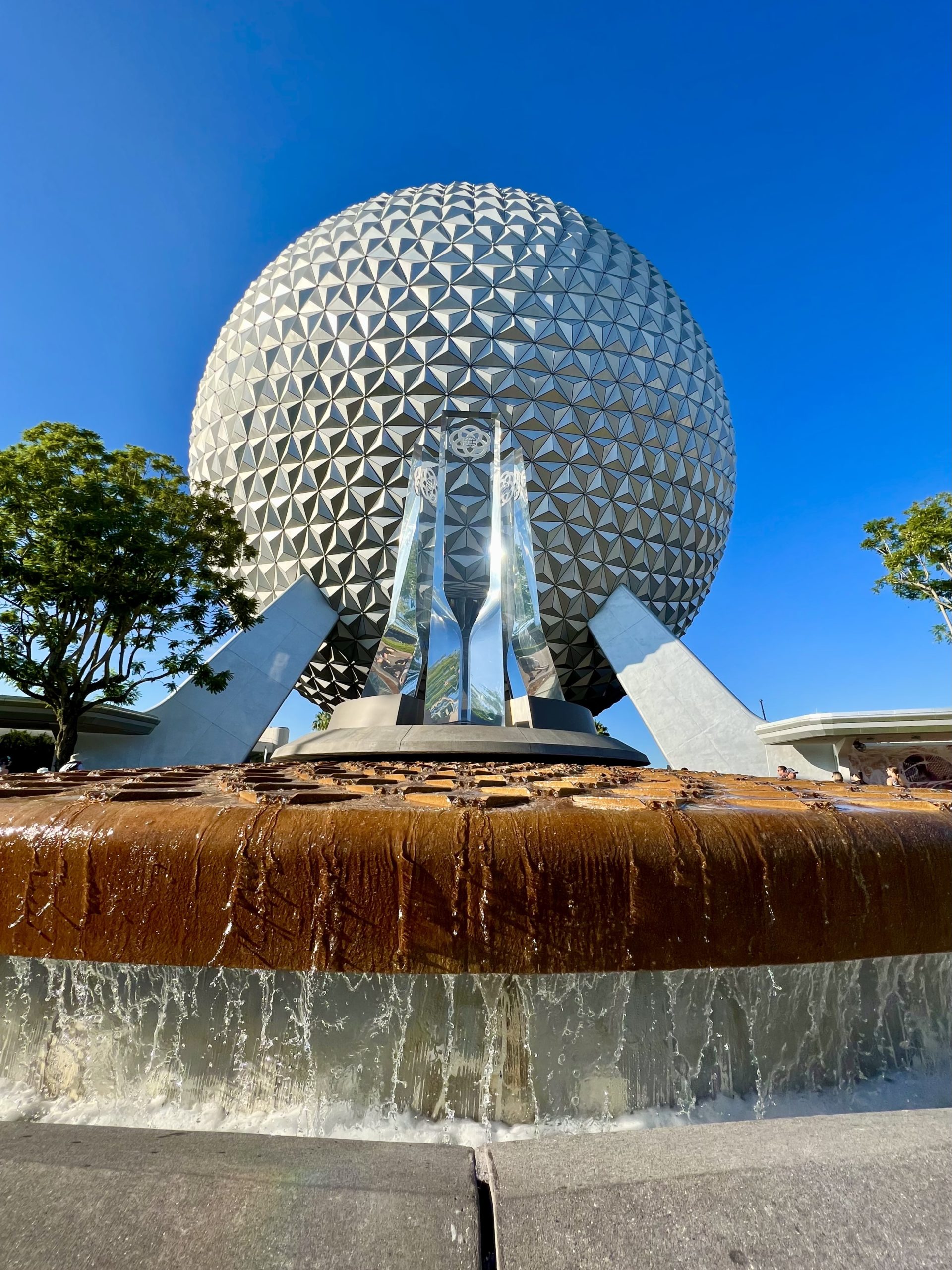 EPCOT Photo Report 83221 scaled