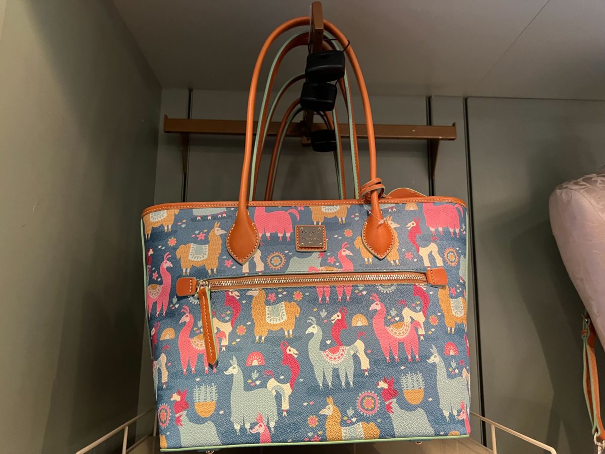dooney bourke the emperors new groove tote 1