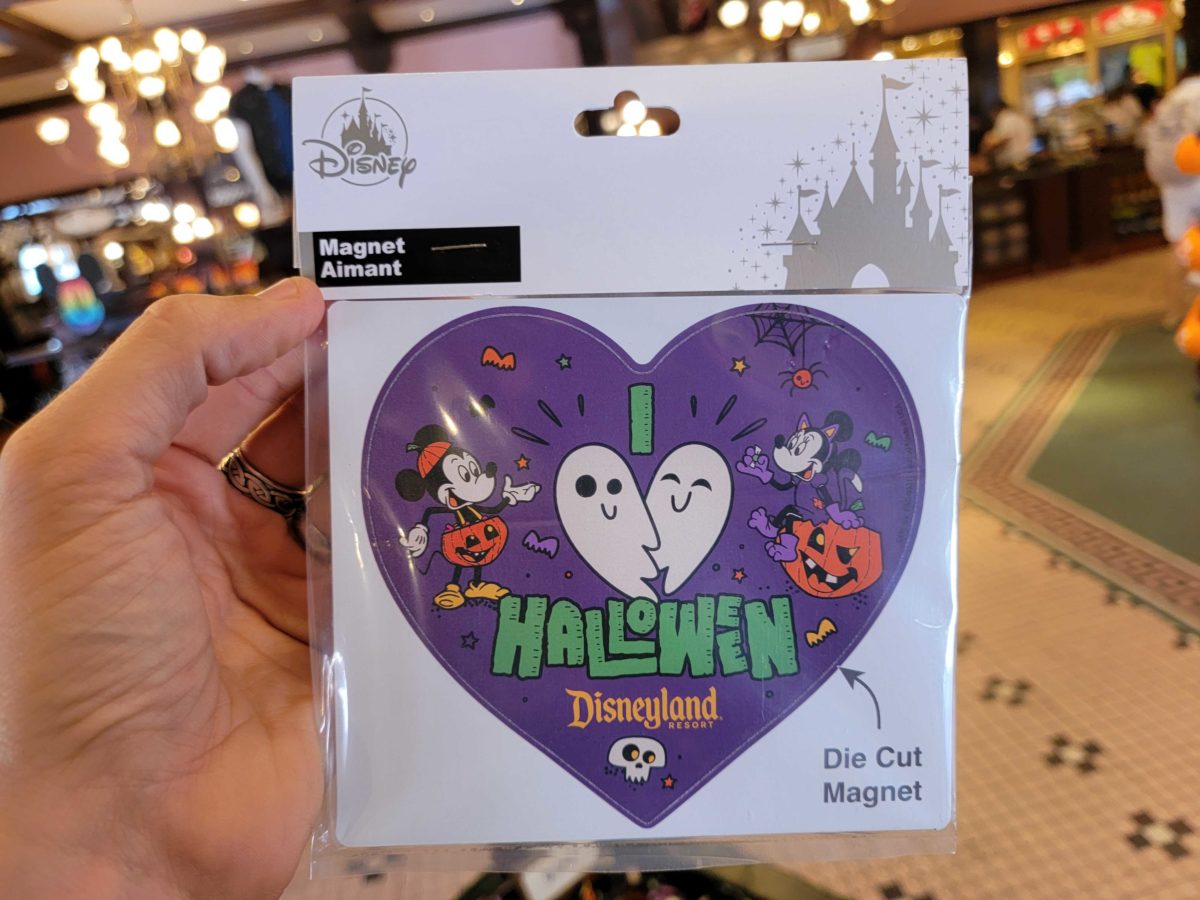 halloween 2022 i heart halloween magnet 1