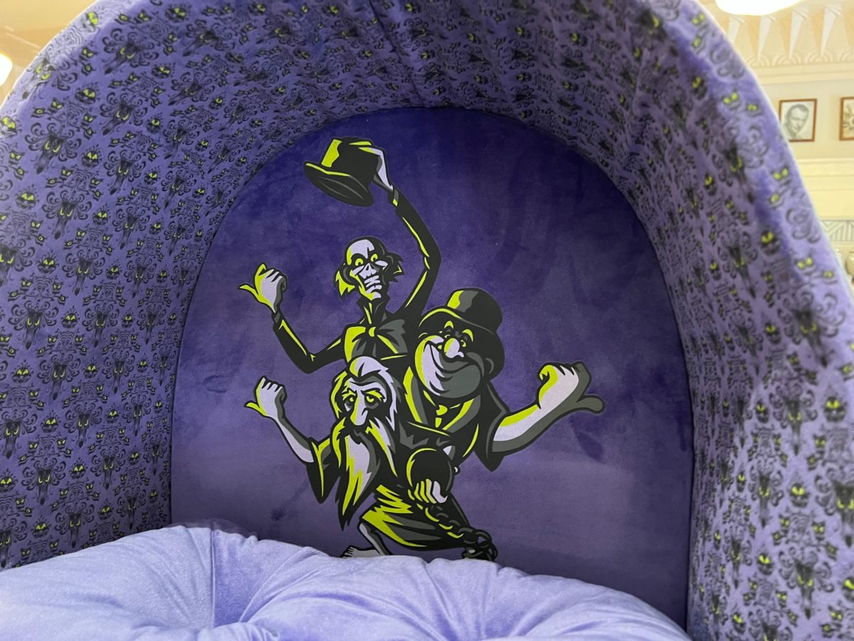 haunted mansion pet bed 2